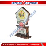 Contoh Plakat Penghargaan DPRD Kabupaten Belitung Timur