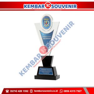 Contoh Piala Dari Akrilik DPRD Kota Jambi