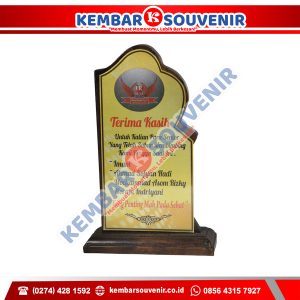 Trophy Akrilik Pemerintah Kabupaten Tojo Una-Una