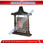 Contoh Trophy Akrilik Pemerintah Kabupaten Melawi