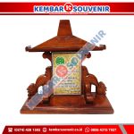 Souvenir Untuk Pembicara Seminar PT Wijaya Karya (Persero) Tbk
