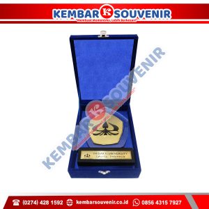 Plakat Medali DPRD Kabupaten Tapanuli Tengah